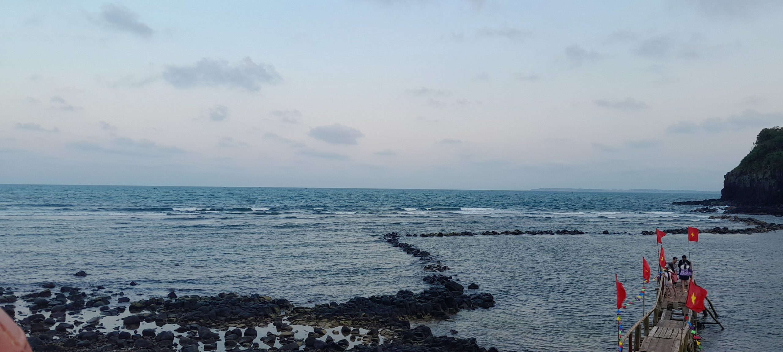 Chiều Xanh Gành Yến