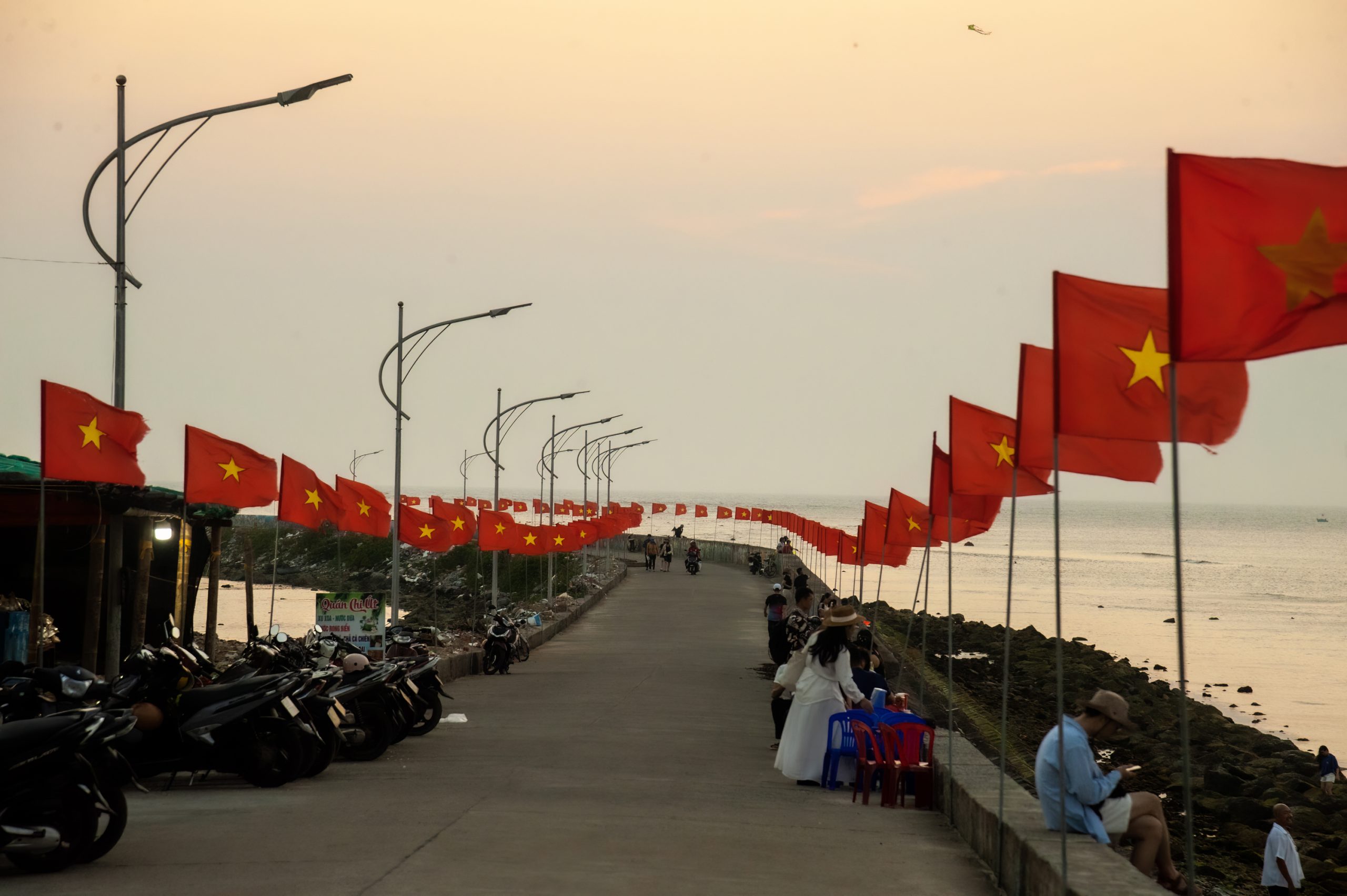 Hoàng hôn trên đảo Lý Sơn