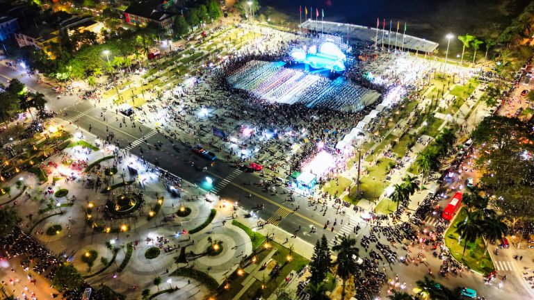 Carnival Quảng Ngãi xin chào