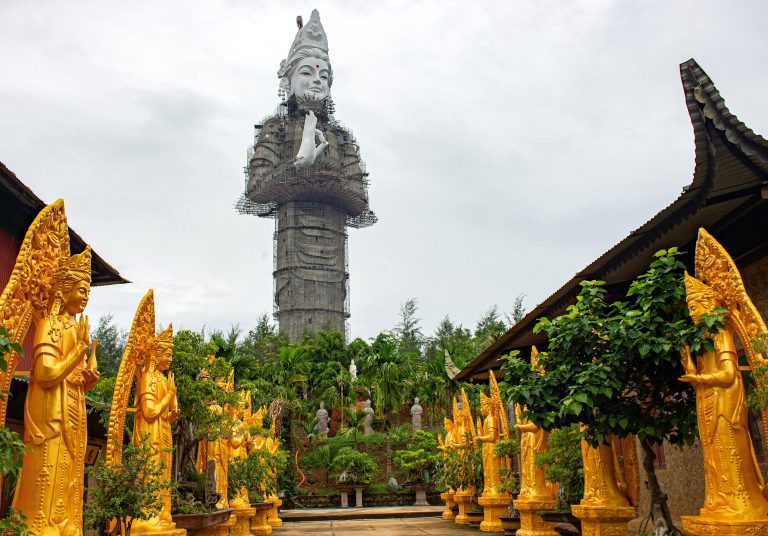 Cũ Và Mới