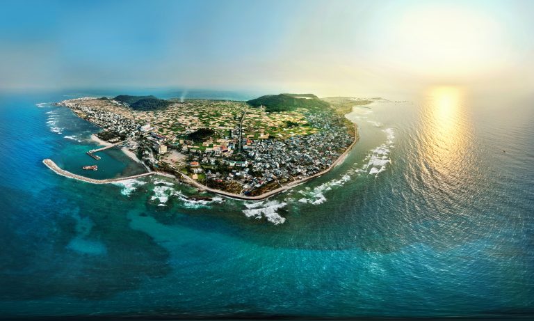 Bình minh đến với trái tim biển đảo
