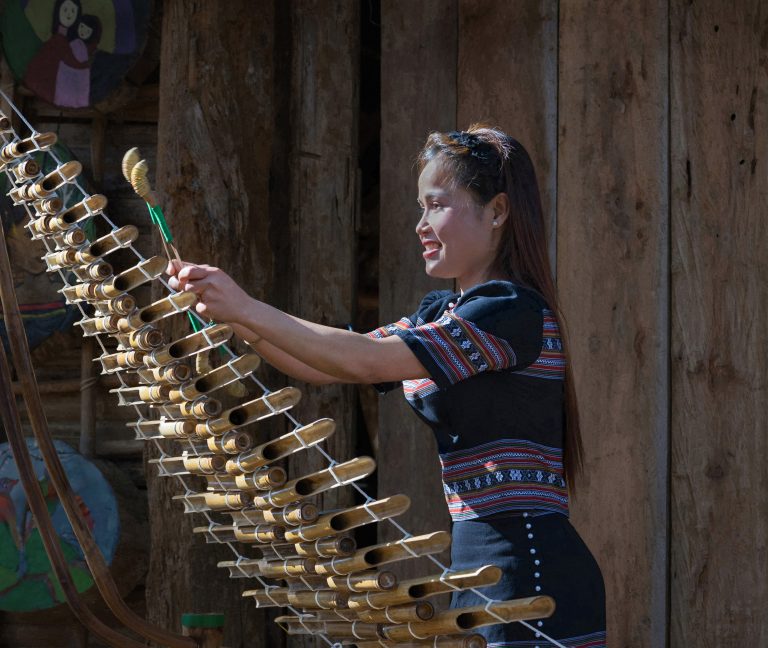 Giai điệu Măng Đen