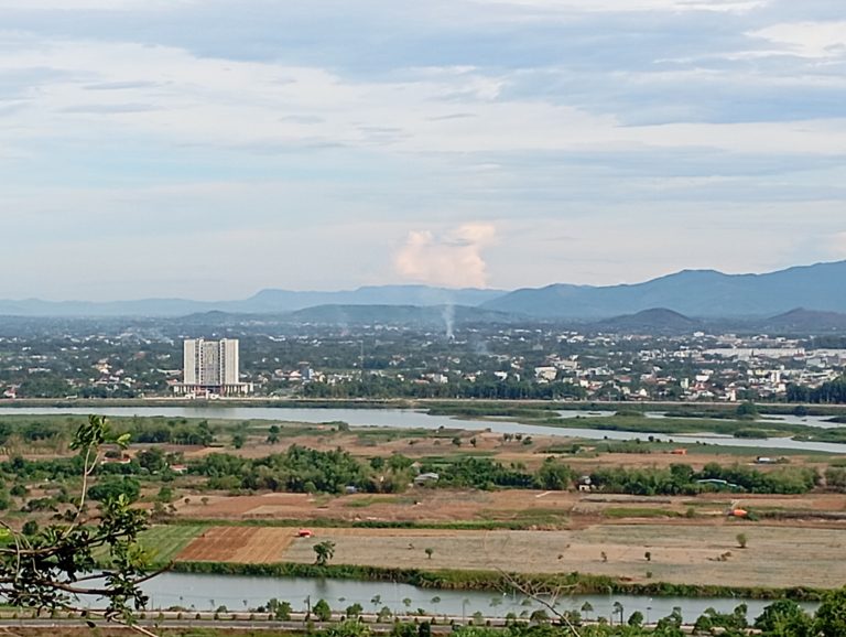 Chiều trên sông Trà Khúc