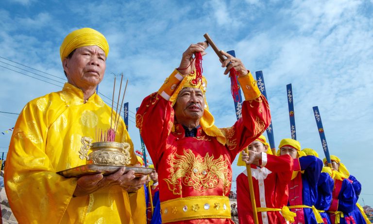 Linh khí Lễ hội cầu ngư