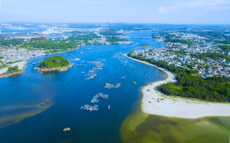 Cửa biển Sa Cần